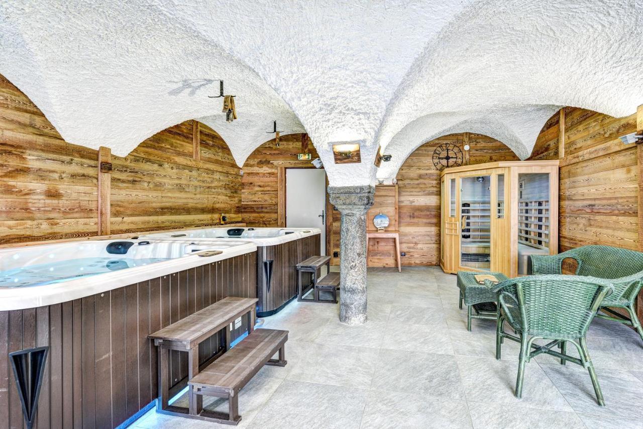 Gites & Spa De La Ferme De Belline Briancon (Hautes-Alpes) Exterior photo